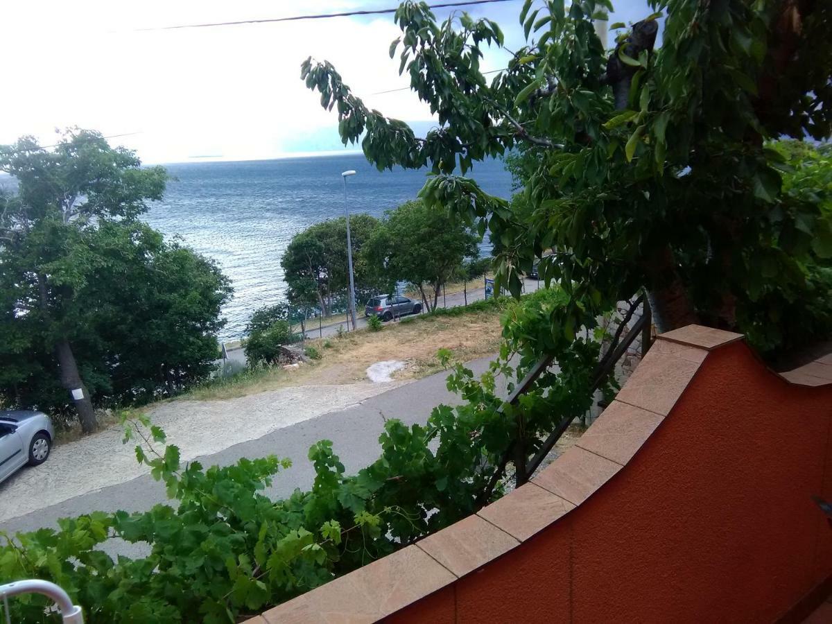 Apartments Mare Croatia Сень Екстер'єр фото